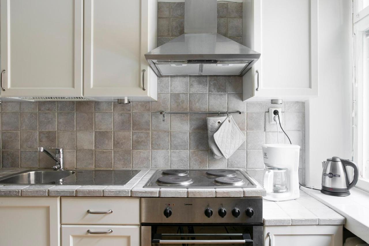 2Ndhomes Central & Spacious 85M2 Apartment In Yrjoenkatu Helsinki Bagian luar foto